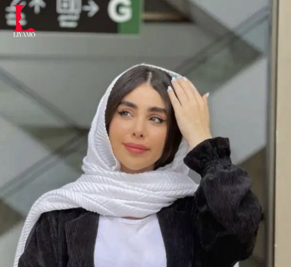 استایل پاییزی با پارچه مخمل کبریتی