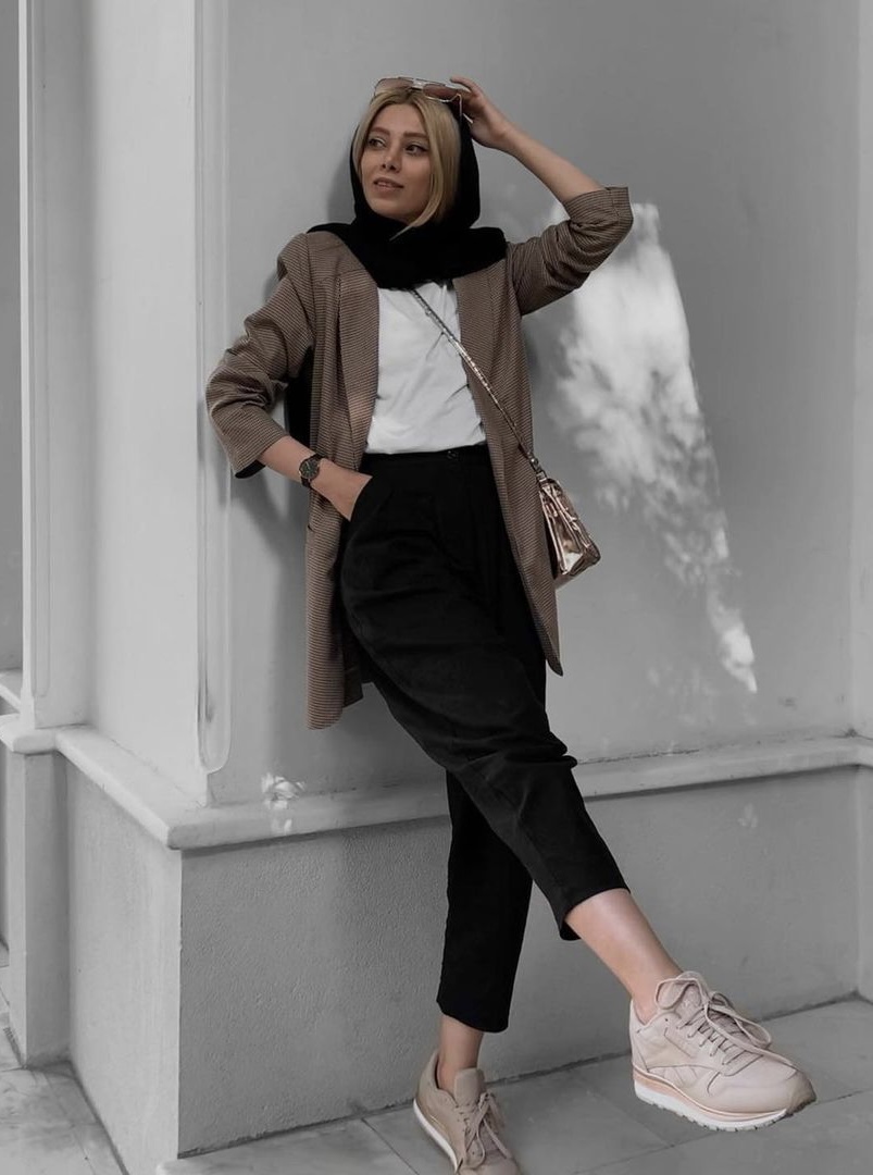 نحوه ست کردن مانتو کتی
